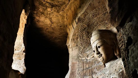 雲岡石窟半日遊【20人小團+180分鐘深度導覽+藍牙耳麥】