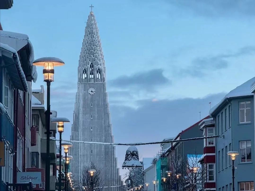 冰島雷克雅未克來回南部海岸瀑布-維克小鎮黑沙灘-包車-精選| Trip.com