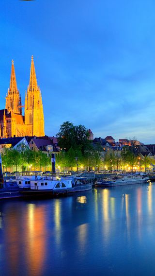 Old Stone Bridge + Basilica of the Nativity of Our Lady Regensburg + St. Emmeram's Abbey + Scots Monastery 1-day tour