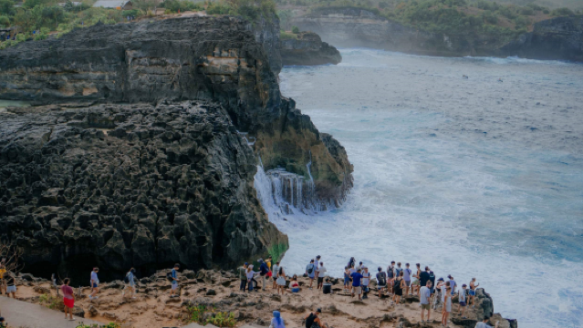 Excursion d'une journée sur les circuits est et ouest de l'île de Nusa Penida au départ de Bali avec déjeuner, guide touristique et transfert inclus