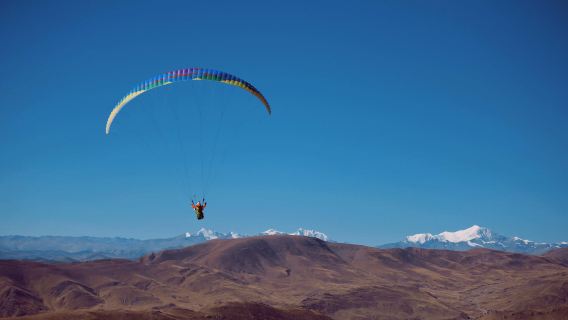 西藏拉薩羊卓雍錯滑翔傘【專業教練+預約優先安排】