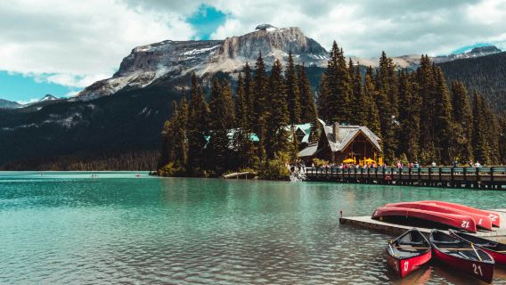 Lake Louise, Moraine Lake, Emerald, Johnston Canyon & Banff