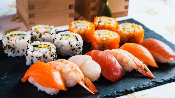 [Sushi Making Tokyo] [Osaka Namba/Dotonbori Sushi Class] Sushi Making Osaka|Japanese Cooking Workshop Experience