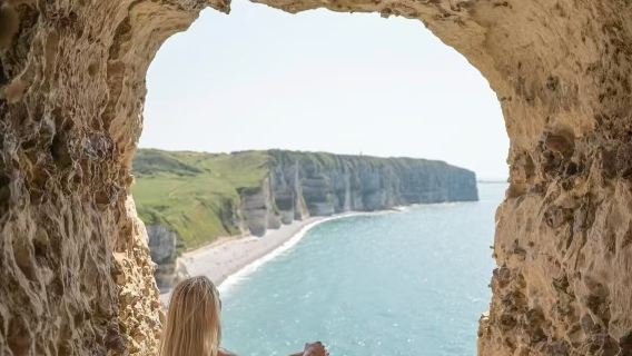 Lawatan Sehari Sewaan Peribadi di Paris, Perancis + Fondation Claude Monet + Bandar Étretat [Boleh Disesuaikan]