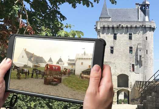 Royal Fortress of Chinon: Entry Ticket + AR Tablet