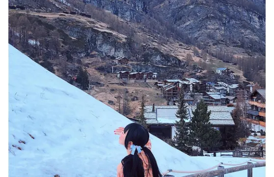 克孜勒蘇Trip Moments【婚紗寫真/婚禮跟拍航拍街拍抓拍約拍/商業攝影攝像/翻譯】