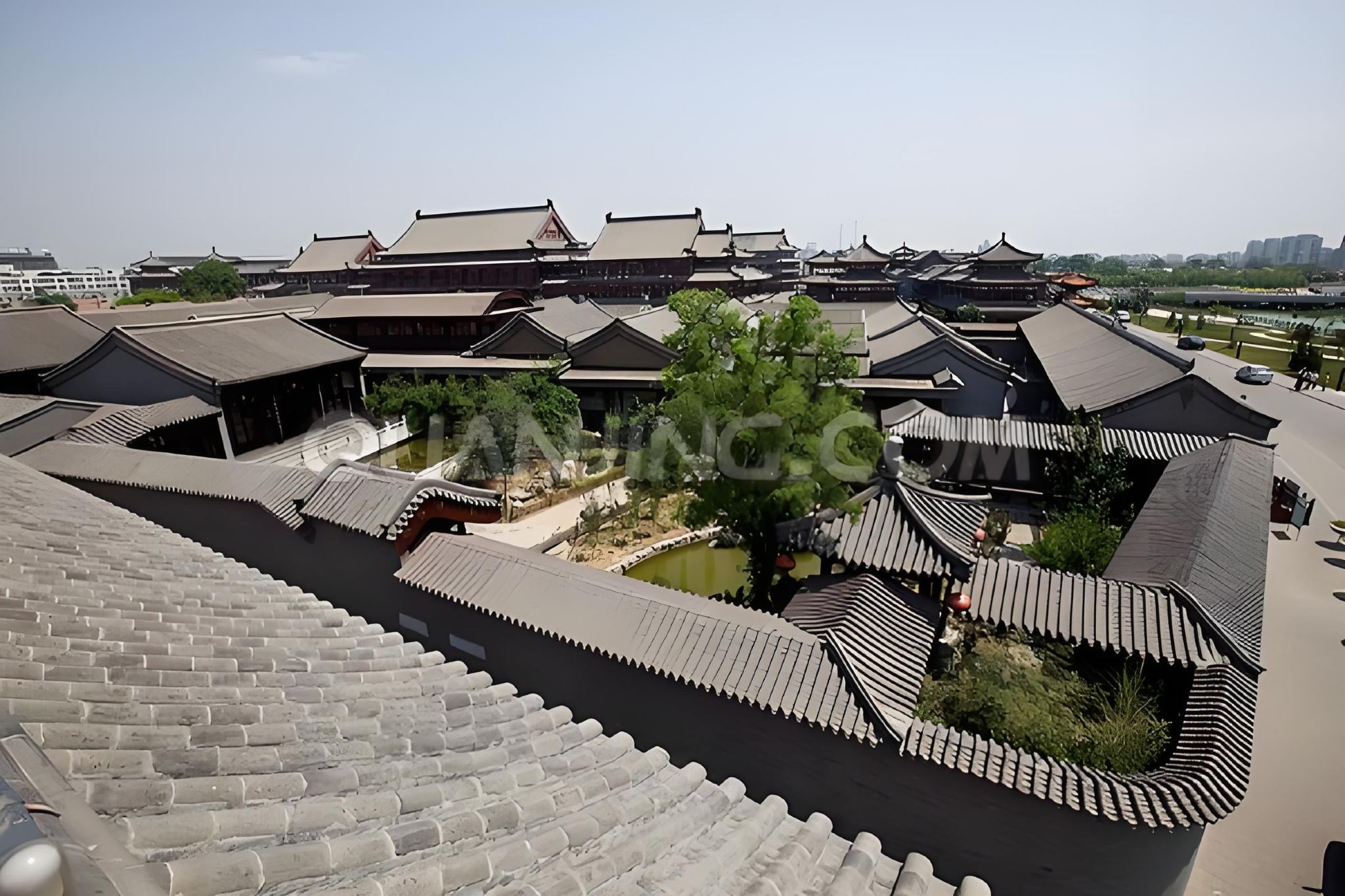Tianjin Shi Family Grand Courtyard + 5 Avenues + The Dagukou Fort Ruins + Tianjin Radio and Television Tower day tour