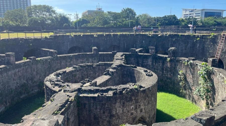 菲律賓馬尼拉市區經典遊【西班牙王城&馬尼拉灣&教堂&城堡】