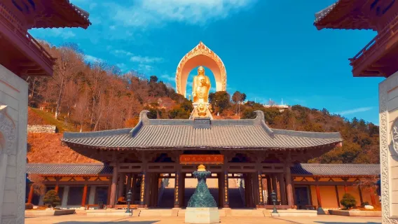 Jiujiang local guide: Watch the surging Yangtze River from the top of Xunyang Tower, and pray at the foot of Donglin Buddha