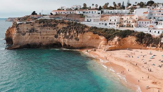 Từ Faro: Chuyến tham quan cả ngày Hang Benagil, Marinha & Carvoeiro