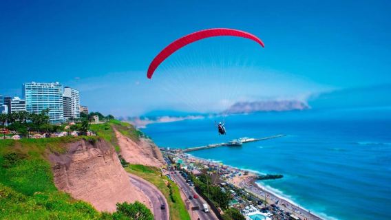Lima: Paramotorismo sulla Costa Verde|Adrenalina|