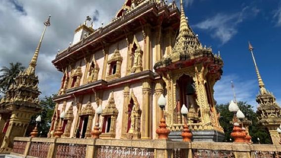 Phuket: tour di mezza giornata dei punti salienti della città con guida