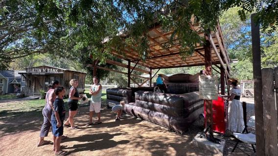 Sedona: Cena con teatro y experiencia urbana del oeste