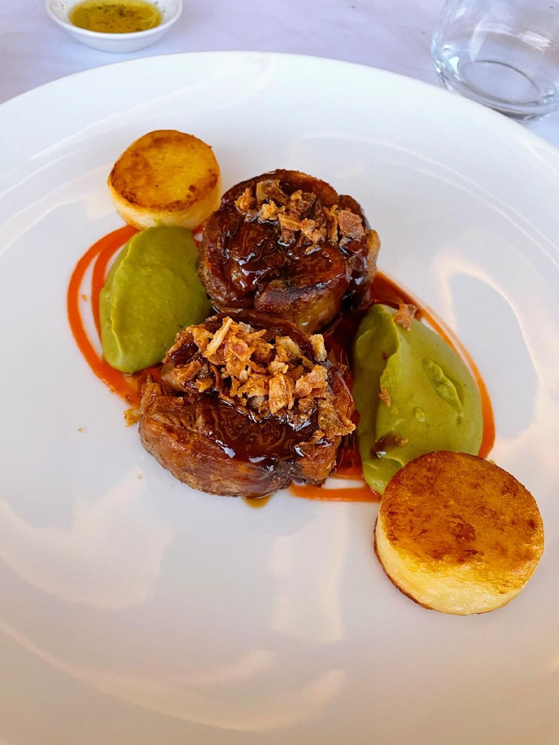 Reserva en el restaurante de moda Electra Metropolis Atenas con nuestro servicio de reservas en restaurantes