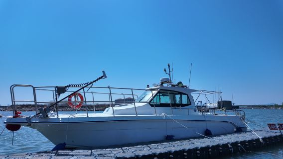 河北秦皇島快艇包船出海釣3小時【含釣竿魚餌+船長教學】