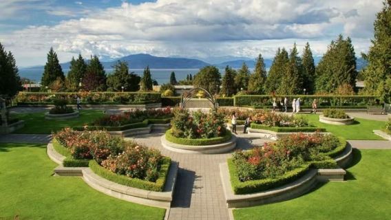 溫哥華 松雞山+煤氣鎮+人類學博物館+範度森植物園一日遊