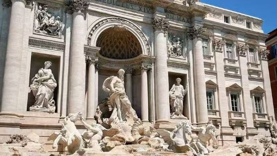 義大利羅馬鬥獸場+萬神殿+聖天使堡+特萊維噴泉一日遊。