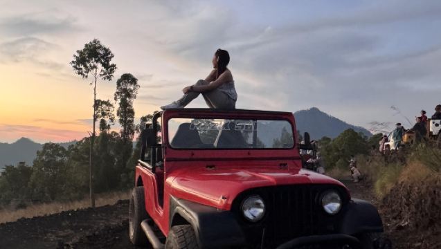 巴杜爾火山日出吉普之旅，暢享壯麗晨曦奇景【純玩私家團】