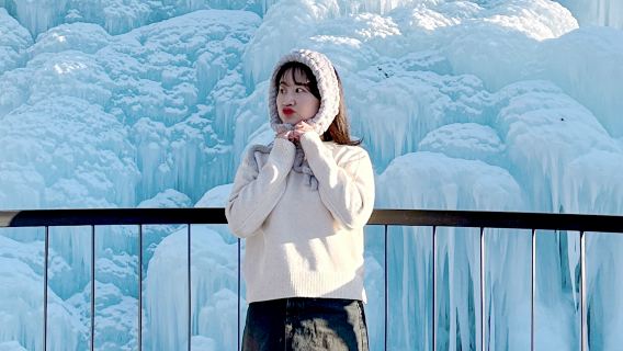 Pocheon Art Valley + Sledding Hill / Ice wall cafe + Strawberry Picking (Winter Special from Seoul)