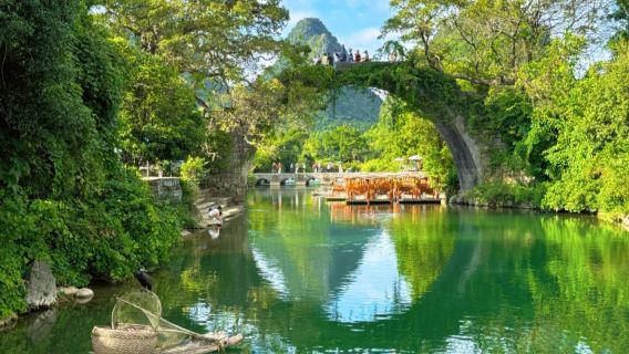 Отправляйтесь в незабываемое путешествие: панорама пика Руи и прогулка на электровелосипеде вдоль реки Юйлун