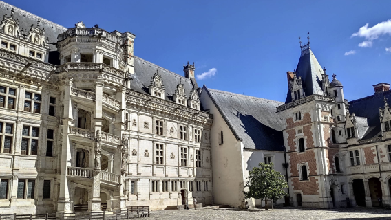 法國巴黎-沙特爾主教座堂-舍農索城堡【中文專車-愜意舒適】