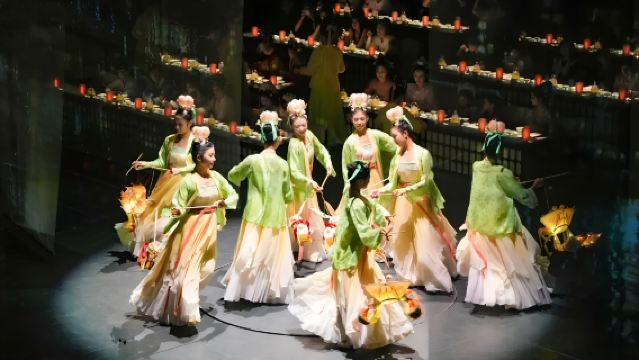 Banquete Imperial de Kaifeng Qingming Shanghe · Festín Real Inmersivo de la Antigua China (Experiencia de la cultura culinaria de la dinastía Song + música clásica antigua + etiqueta de la dinastía Song + recreación del banquete imperial)