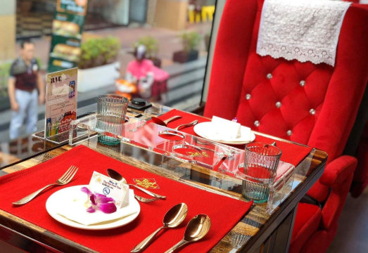 Thai Bus Food Tour Experience [Optional Lunch/Afternoon Tea/Dinner/Nightlife Package]