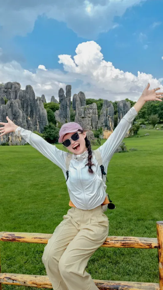 ทัวร์เหมารถส่วนตัว | อุทยานป่าหินคุนหมิง | จิ่วเซียง | คนขับรถส่วนตัว | บริการรับส่งถึงที่ | ตั๋วเข้าสถานที่ท่องเที่ยวจ่ายเอง