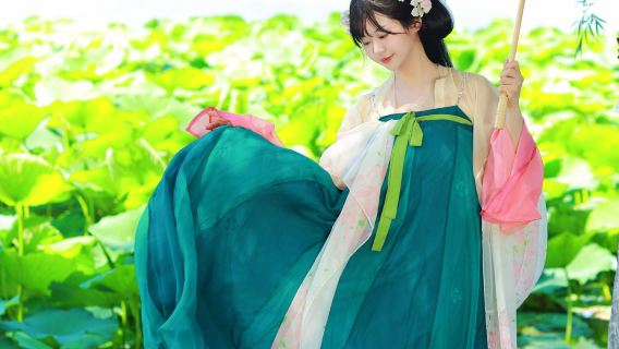 Tongcheng trip moments[Travel follow-up shooting services including aerial photography, photos, short videos, photography and videography for individual portraits, couple and wedding photos with all raw images provided / translation]