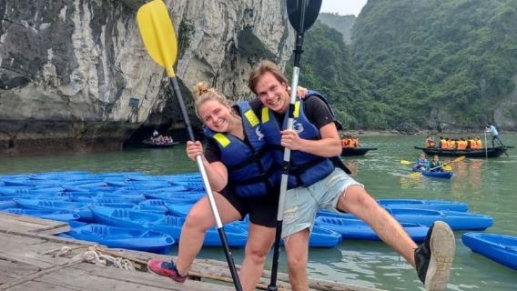 1-day tour to Ha Long Bay from Hanoi, Vietnam, including admission ticket/cave exploration/kayaking/seafood lunch