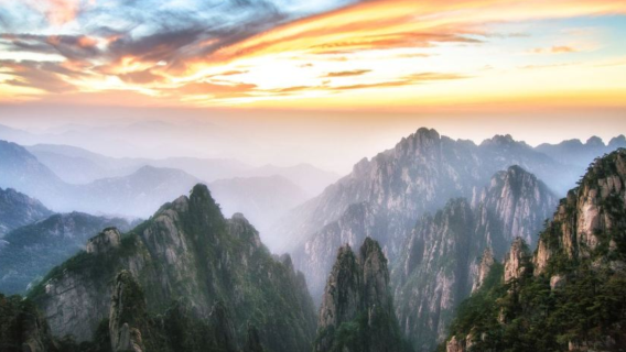 Private hiking companion service at Huangshan in Anhui | Professional guide | Attraction guide - One booking one group - Chinese and English multilingual