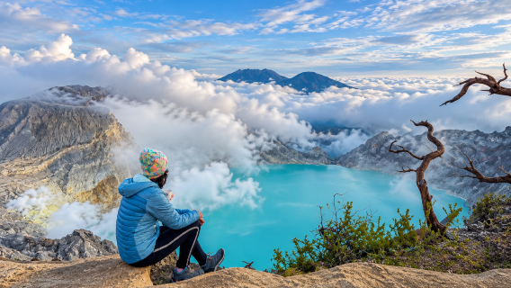 Mount Ijen Blue Fire Sunrise Tour with Ferry from Bali – Overnight Hiking Adventure