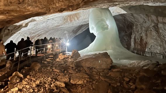 Austria - Salzburg - Gua Ais Werfen - Istana Hohenwerfen - Sewaan Peribadi Bahasa Cina Perjalanan Bebas