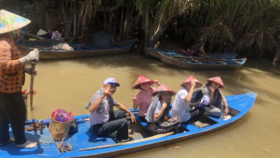 Sino-British small group booking available for Mekong River day tour in Vietnam (Mỹ Tho-Bến Tre)