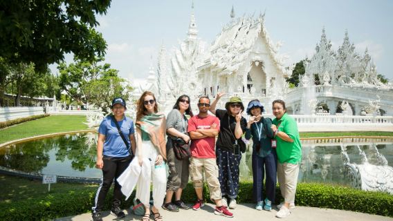 Chiang Rai Temples Tour: White Temple, Blue Temple & Temple of Lights