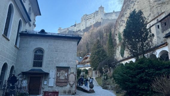 2,5h walking tour of the Salzburg city highlights