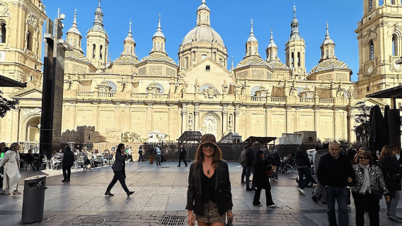 Zaragoza: Tour completo, experiencia de las mil y una noches con cena