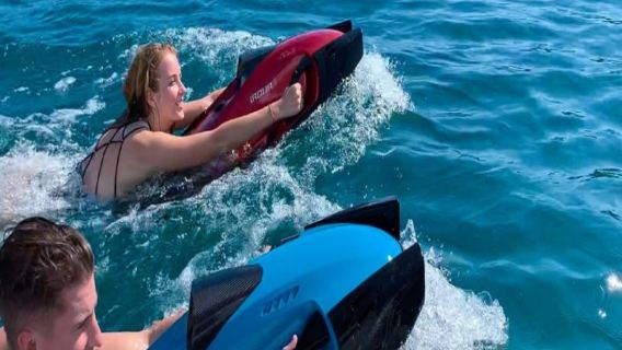 Dubai iAqua Stingray Underwater Scooter Experience