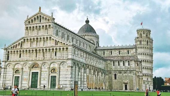 托斯卡納奇蹟之旅:比薩斜塔+五漁村中文定制包車一日漫遊