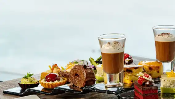 Harbour Grand Hong Kong | Le 188° Restaurant & Lounge | Afternoon Tea