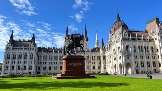 匈牙利布達佩斯國會大廈+漁人堡+布達城堡+聖安德烈小鎮一日遊