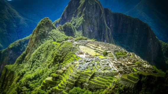 Machu Picchu: Entry Ticket + Guided Tour