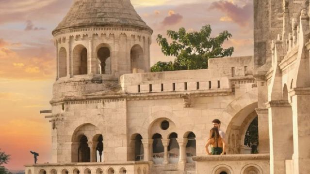 匈牙利布達佩斯市區-英雄廣場-布達城堡-包車-精選