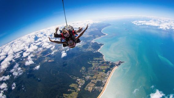 Cairns Skydiving Adventure in Australia [Optional Photo/Video + Transfers Included]