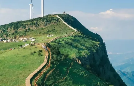 貴州六盤水烏蒙大草原+瑤池一日遊中英文服務
