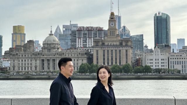 上海外灘Trip Moments【【現場出圖】跟拍攝影親子照情侶閨蜜兒童跟拍家庭Trip Moments】