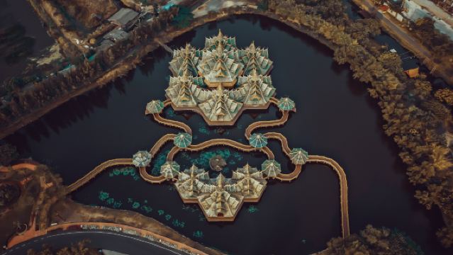 พิพิธภัณฑ์ช้างเอราวัณ และเมืองโบราณ พร้อมประสบการณ์ตลาดท้องถิ่น