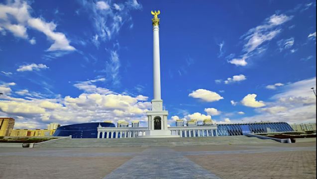 Museum Nasional Kazakhstan + Monumen Kazakh Eli + Istana Perdamaian + Menara Bayterek
