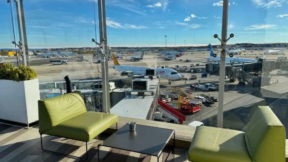 VIP lounge pass at Madrid Barajas Airport, Spain|Suárez Madrid-Barajas Airport VIP lounge/MAD airport VIP lounge transit/rest