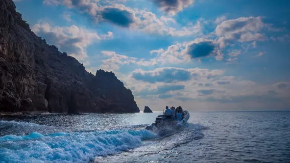 Alcudia: Sea Caves Coves and Snorkeling in small groups